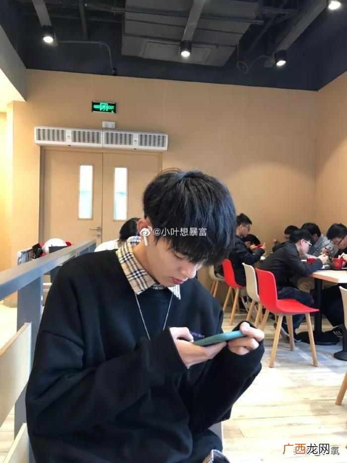 肖战初恋脸，初恋男友脸、校园翻版肖战、修仙文男主颜