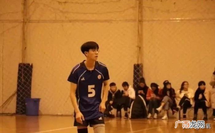 肖战初恋脸，初恋男友脸、校园翻版肖战、修仙文男主颜