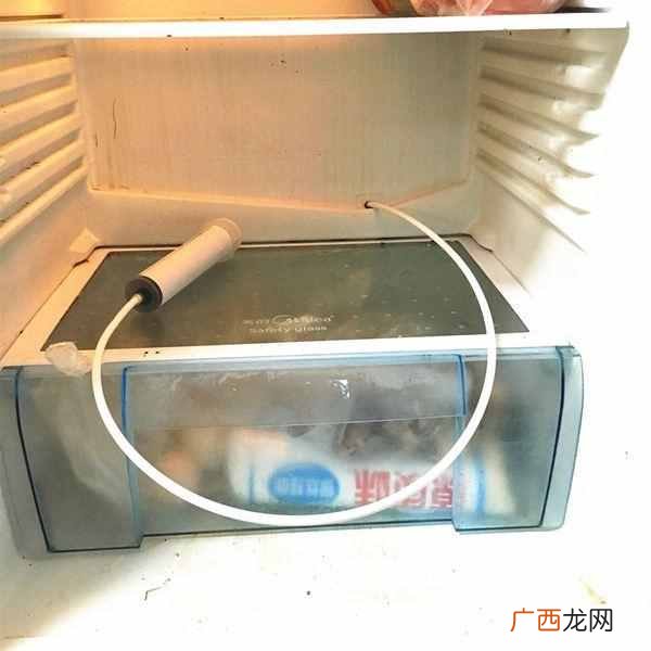 冰箱冷藏室有水怎么办？冰箱冷藏室积水怎么办？问题可能在这三个地