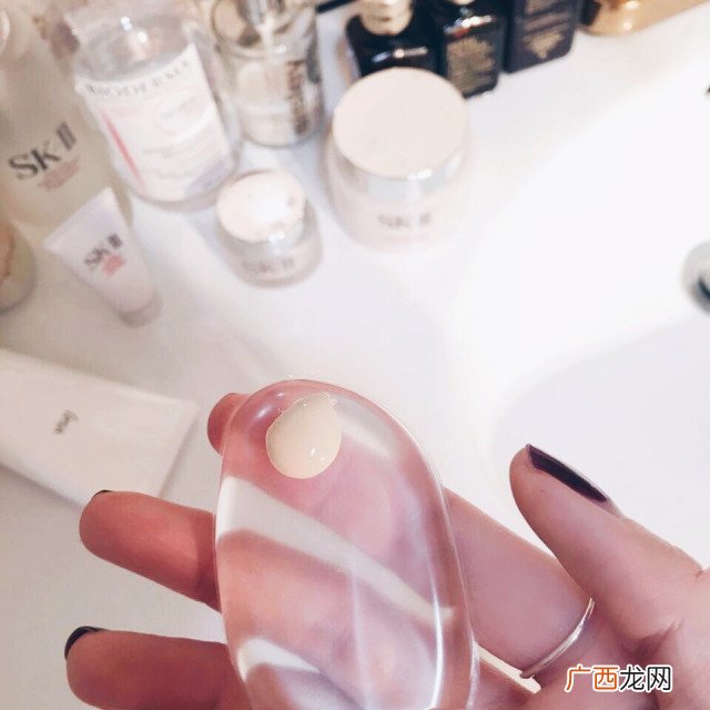 ipsa硅胶粉扑怎么用？ipsa茵芙莎硅胶粉扑使用方法