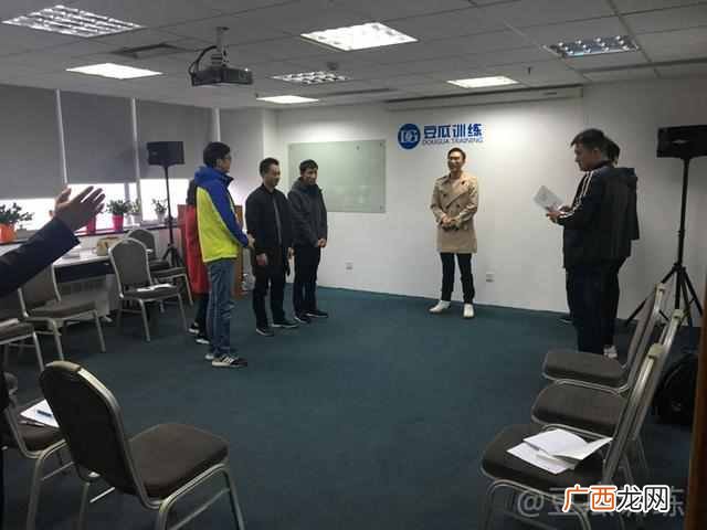 如何才能变得会说话？9个高效沟通技巧