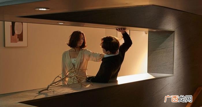 离婚和耗着哪个对女人更有利 男人要离婚有必要耗着吗