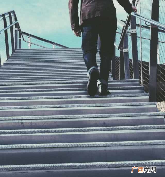 新手如何开始写文章，如果没有这个策略，你的进展会很慢