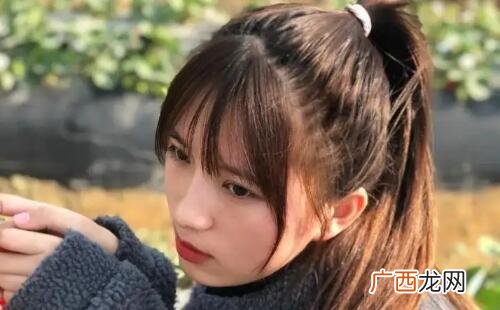 解析不回信息的女人的心理，还要不要继续发