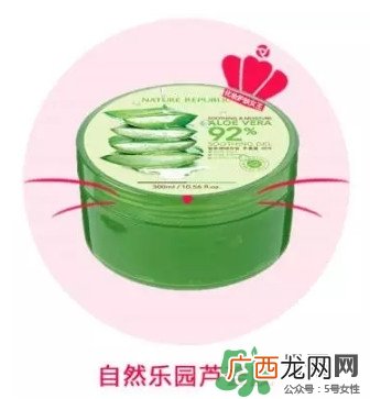 祛红色痘印用什么药膏 各色痘印祛除方法
