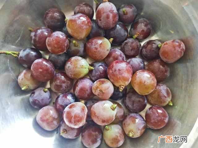 葡萄怎么洗干净？教你正确做法，葡萄干净又卫生