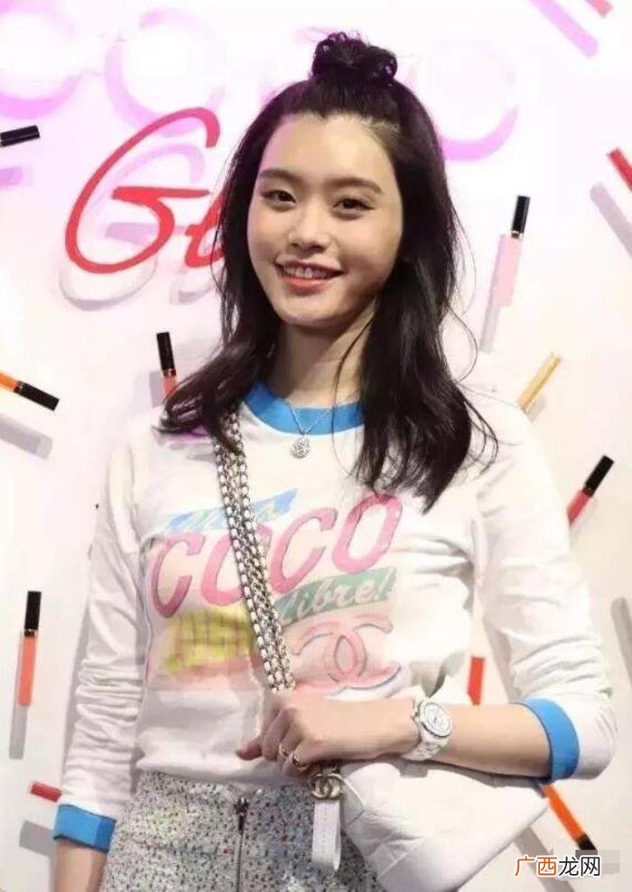 何穗奚梦瑶，超模何穗和奚梦瑶的街拍气质怎么差这么多