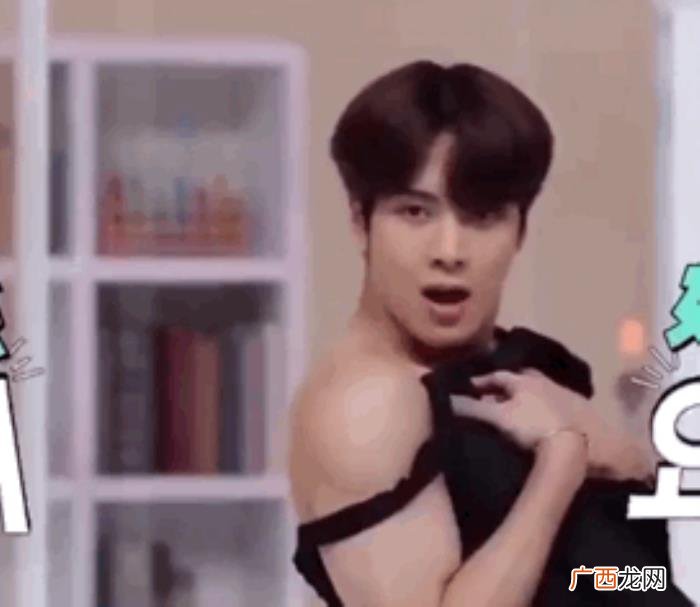 黄子韬郑爽，郑爽被踹、王一博尴尬欢呼、黄子韬喷饭