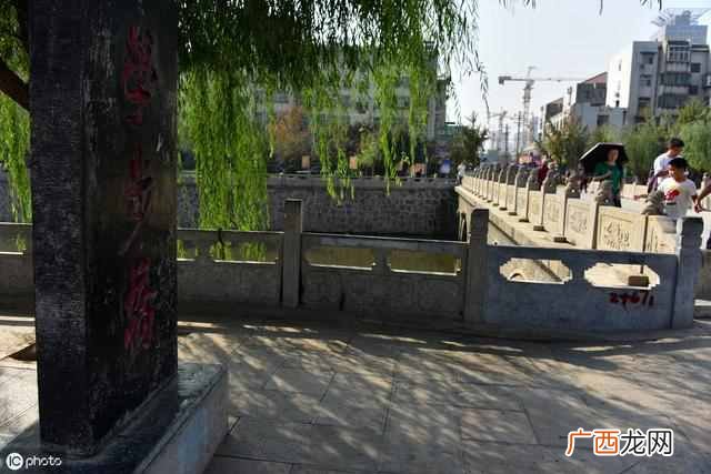 邯郸学步的故事主要讲了什么？真的有那么值得讥讽的地方吗