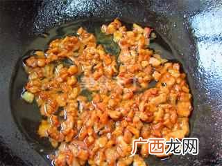自制猪肉酱的做法？自制开胃下饭的肉末酱