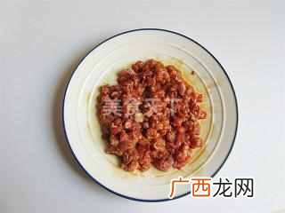 自制猪肉酱的做法？自制开胃下饭的肉末酱