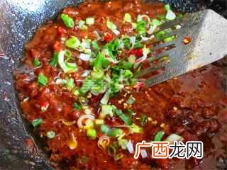 自制猪肉酱的做法？自制开胃下饭的肉末酱