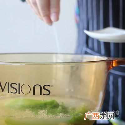 鸡胸肉做汤简单做法？鸡胸肉片汤的做法