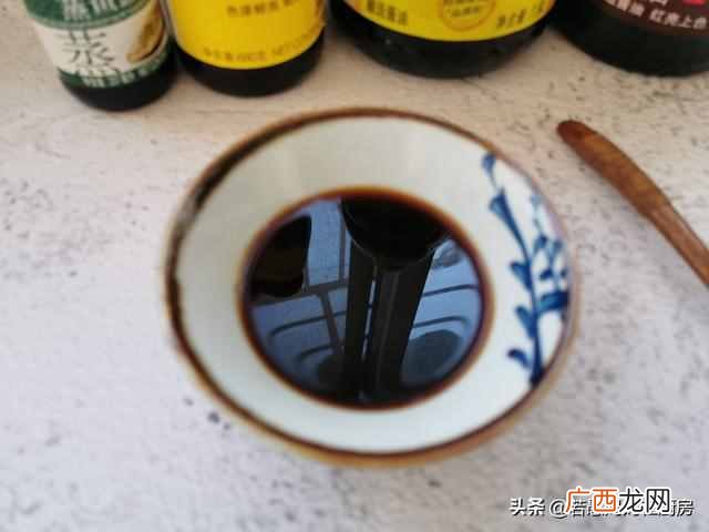 生抽和老抽的区别？生抽、老抽、酱油……区别在哪里？