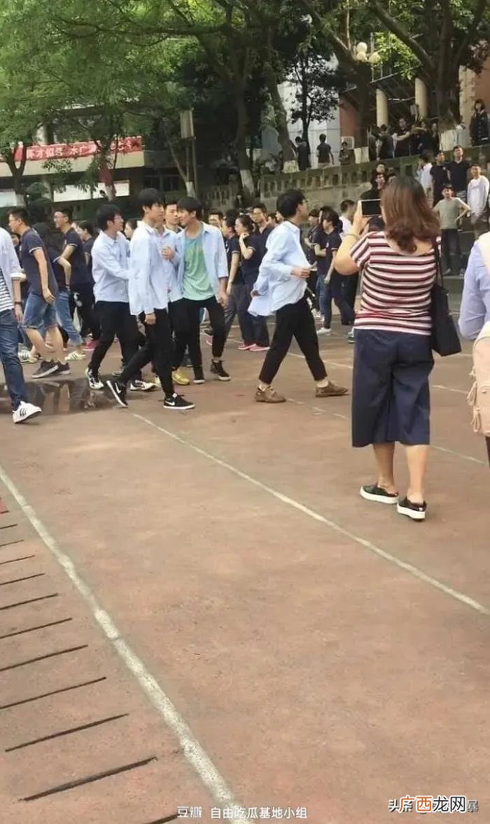 暗恋王俊凯，现实生活中暗恋王俊凯是一种什么样的感觉