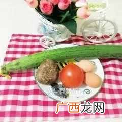 丝瓜蛋汤可以催奶吗？催乳食谱——西红柿丝瓜鸡蛋汤