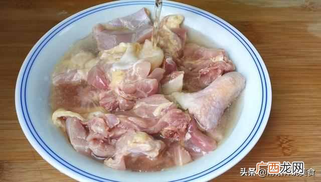 怎样炖老母鸡能炖的烂一点？原来老鸡肉煮烂这么简单