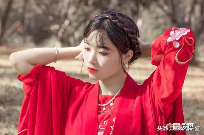 10句凄美感人的爱情名言 经典爱情名言名句