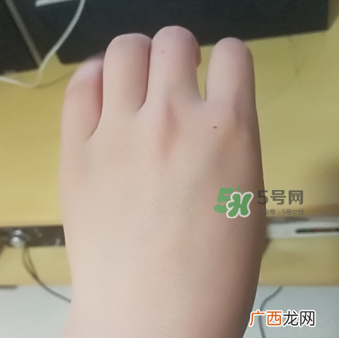曼妮芬玫瑰身体乳怎么样?曼妮芬玫瑰丝柔身体乳好用吗?