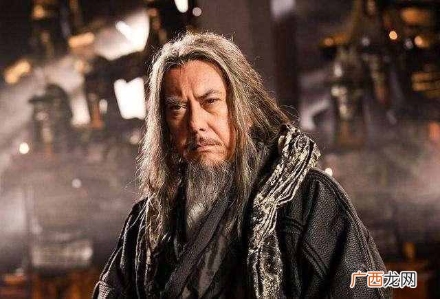 咬萝卜啃春的习俗是怎么来的？＂啃春″习俗的由来