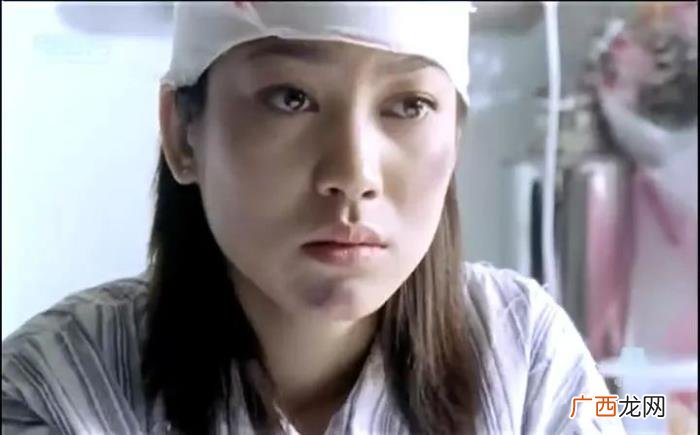 潘粤明演的，主演潘粤明凭此走上了人生第一座巅峰
