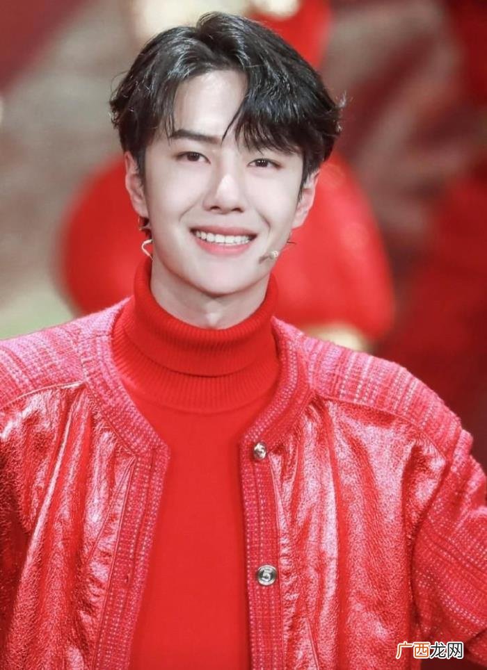 蔡徐坤杨洋，央视镜头下的蔡徐坤千玺王一博杨洋