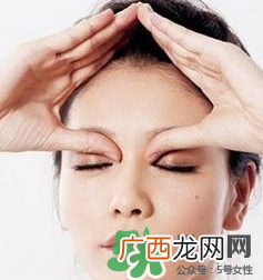 下眼纹是怎么形成的?怎么去掉下眼纹?
