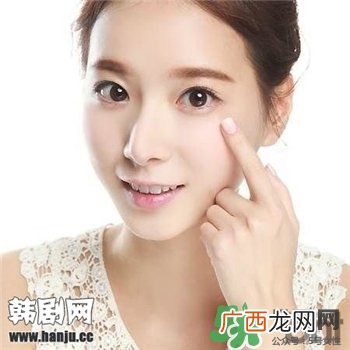 下眼纹是怎么形成的?怎么去掉下眼纹?