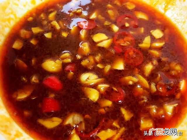这款形状像柳树根须的是什么菜？