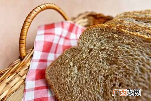 打呼噜有什么偏方？如何缓解打鼾？两个食疗偏方