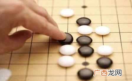 五子棋技巧图解？五子棋超实用小技巧