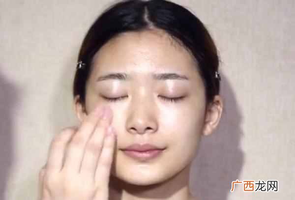 如何化淡妆?这才是化淡妆的正确步骤