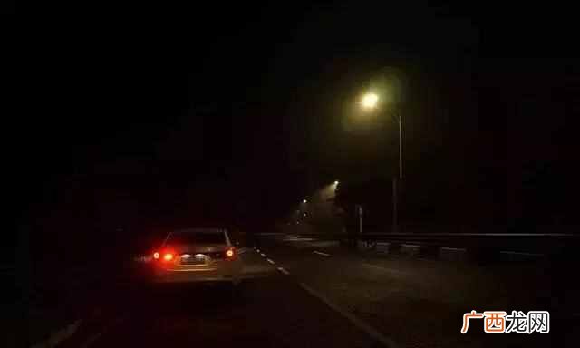 汽车雾灯怎么开？雾灯常见开启方式，老司机都收藏了