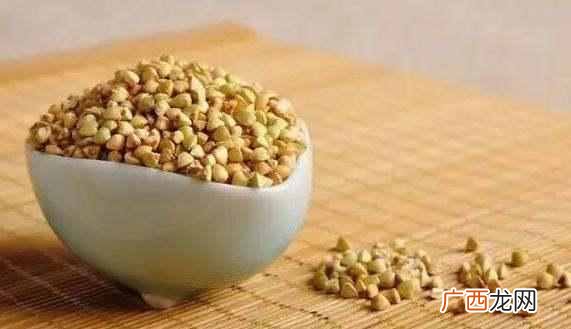 荞麦米有哪些功效和作用？荞麦米适合哪些人吃呢？
