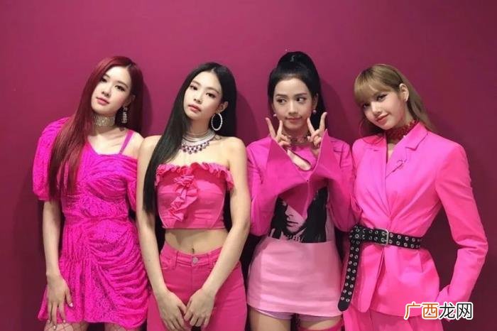 宋茜造型师，宋茜、Lisa的衣服都被造型师剪了