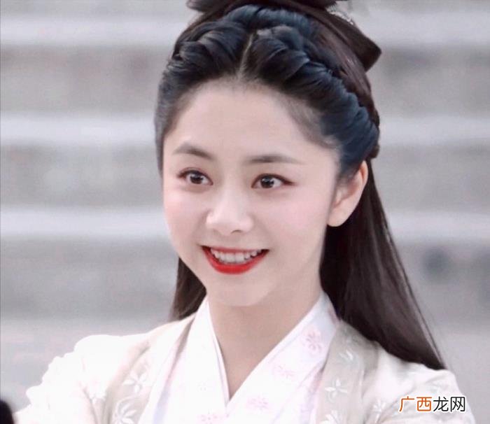 川渝女明星，这12位川渝女明星全部都是高颜值