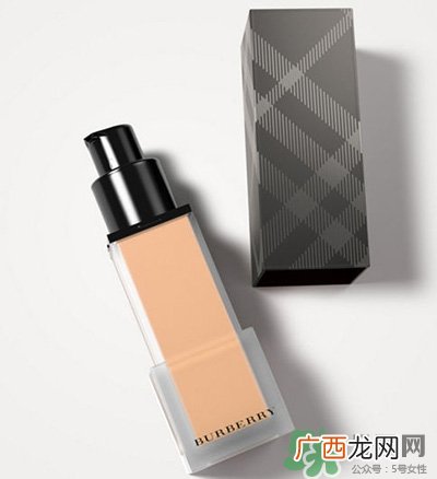 Burberry巴宝莉彩妆套装Beasts Beauty Box多少钱_有什么