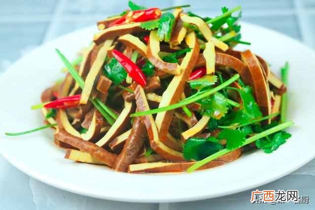 为什么你做的凉菜不入味？大厨教你一招