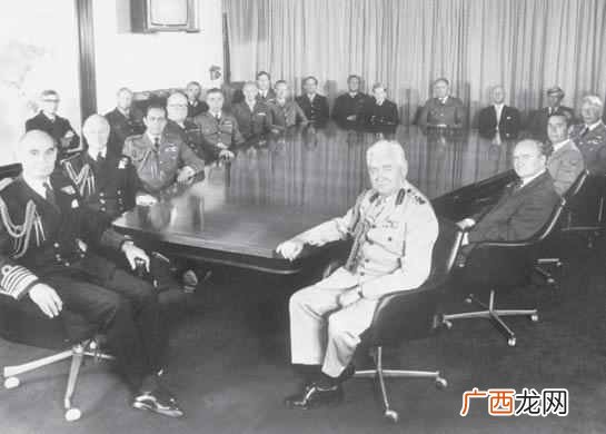 马岛战争阿根廷失败的原因是什么