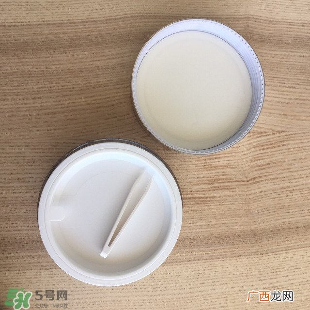 axxzia晓姿铂金蚕丝眼膜多少钱_专柜价格