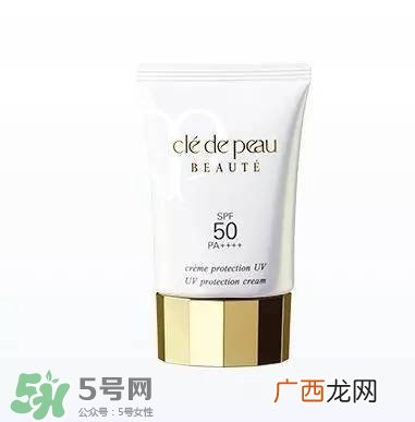 防晒霜的正确使用方法 防晒霜的正确涂抹方法
