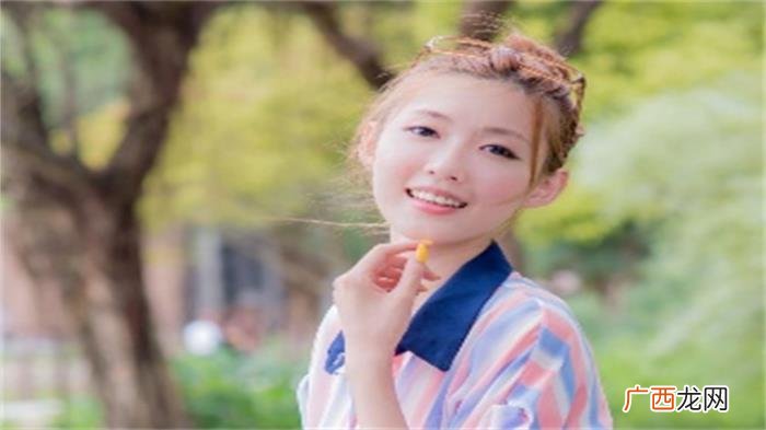 老婆婚外情出轨小鲜肉 结婚30年妻子出轨