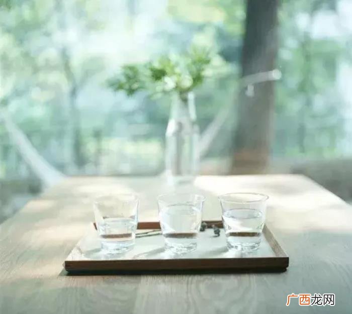 有点霸气的幽默句子 幽默个性签名