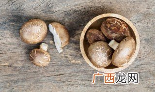 干香菇发霉了还能吃吗 可以吃发霉的干香菇吗