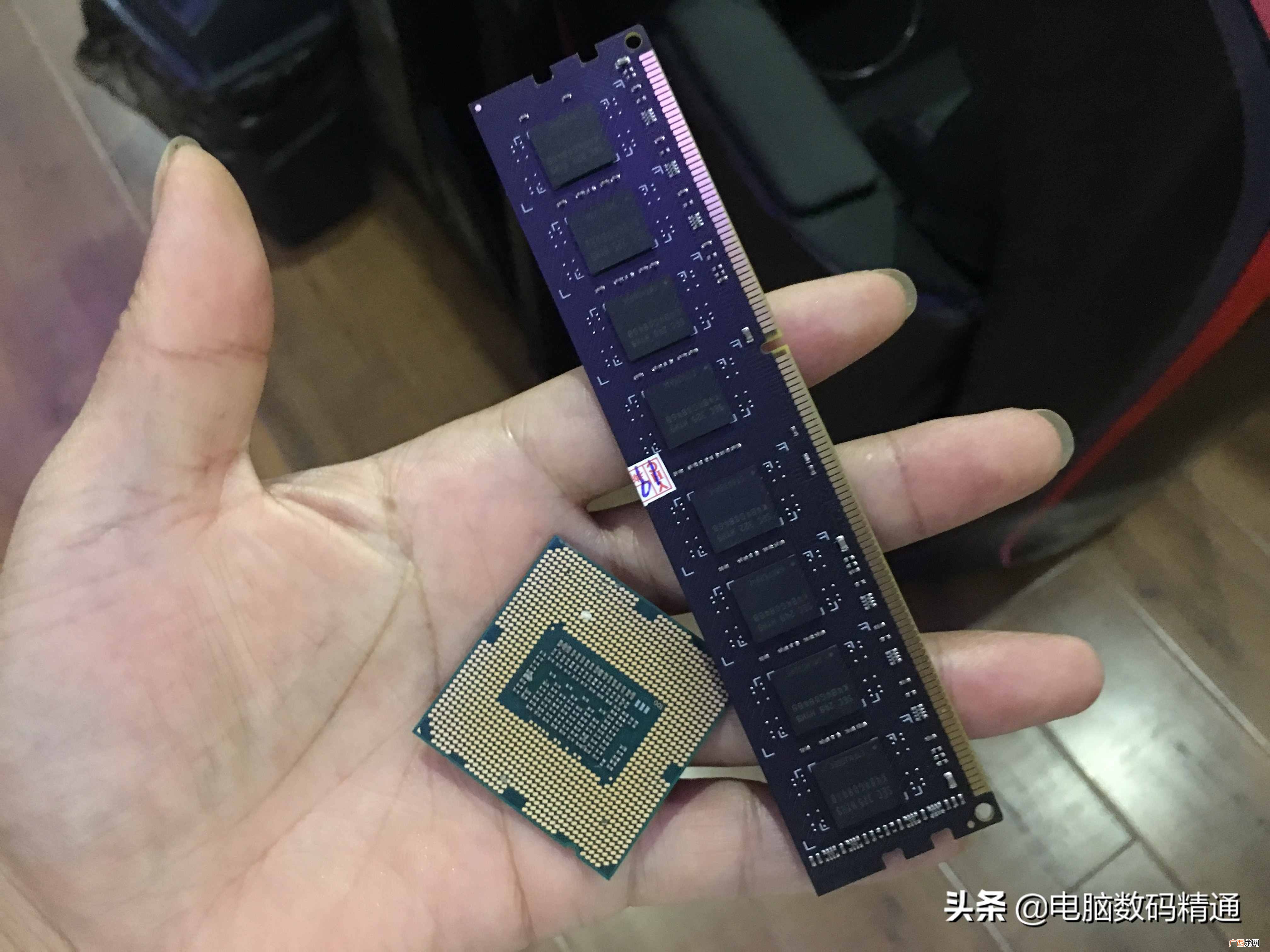 电脑经常蓝屏是什么原因？电脑不定时自动蓝屏到底怎么回事？