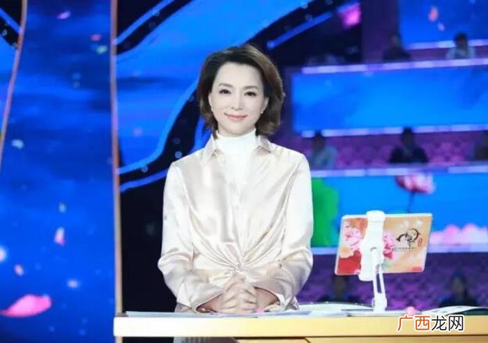 董卿十场唯美开场词 主持人开场词