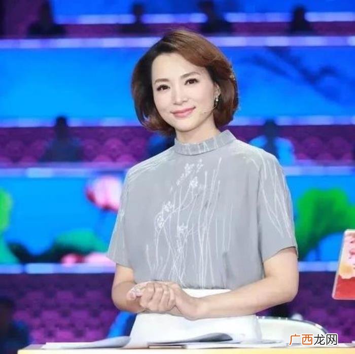董卿十场唯美开场词 主持人开场词