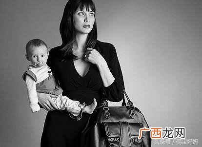 赚钱养家博客？草跟妈妈如何赚钱养家