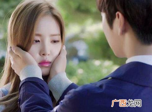 第一次约会后，如何判断女孩是否喜欢你？