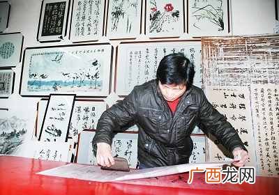 字画装裱？如何自己装裱字画